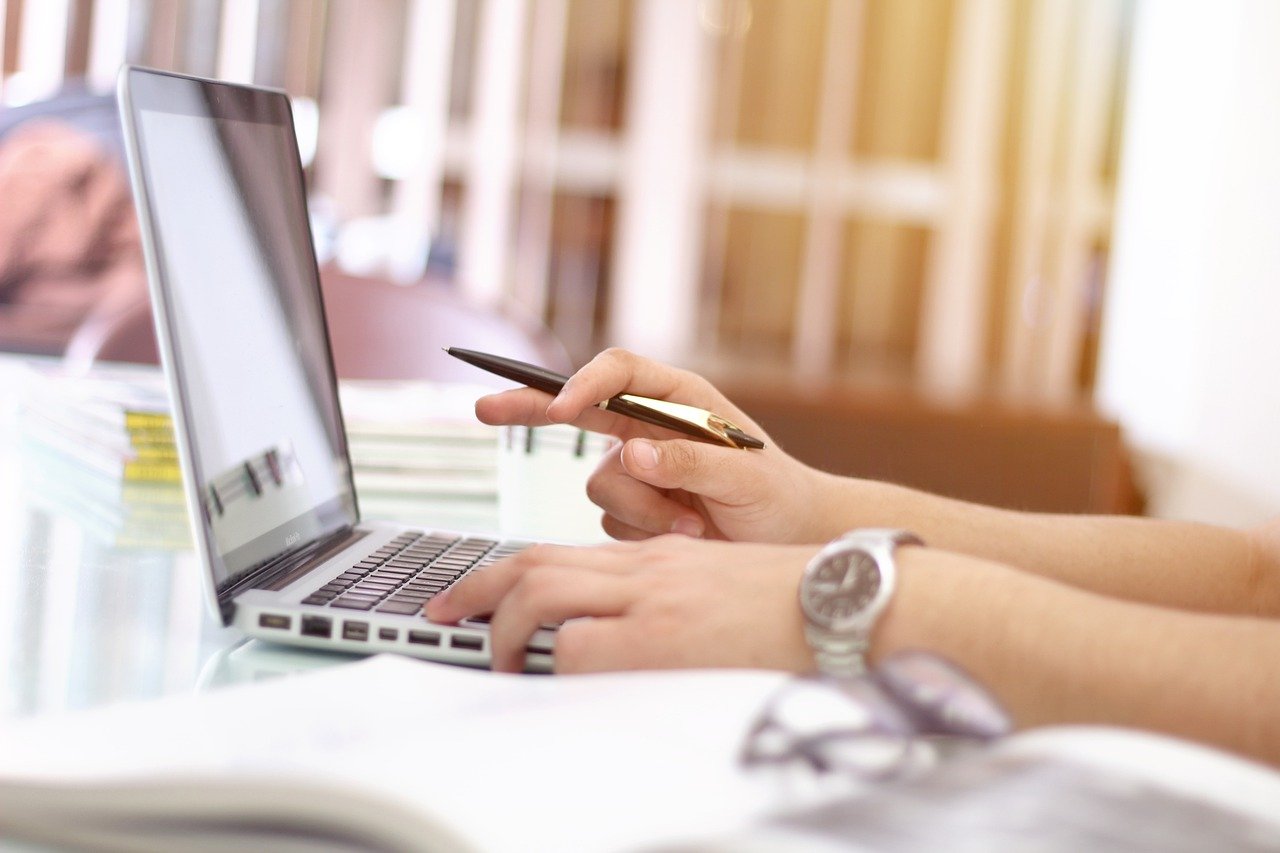 Comment créer un blog professionnel et le rendre populaire ?